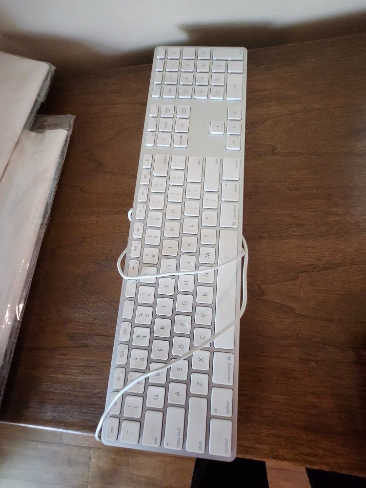 Apple magic full size keyboard
