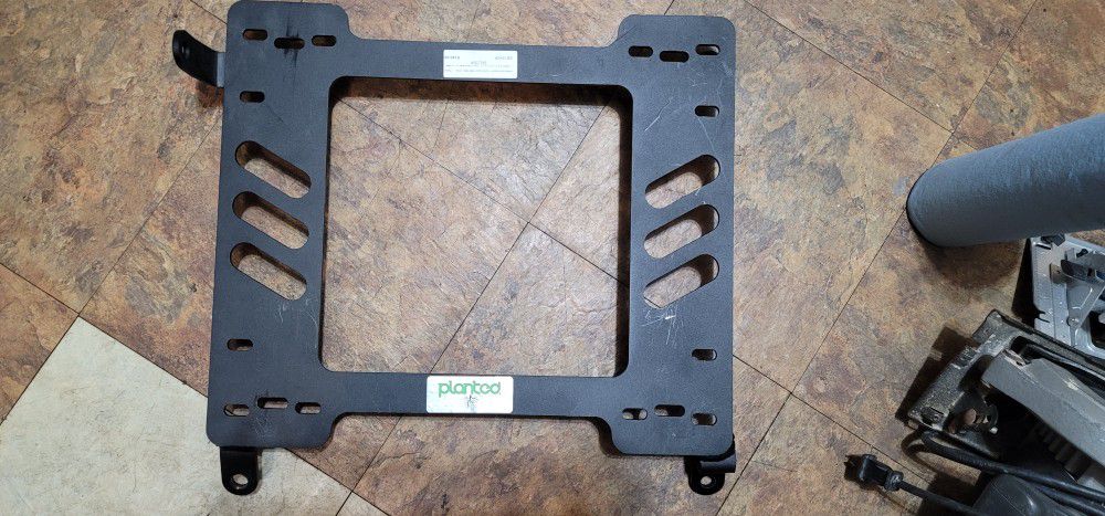 Planted Seat Bracket Driver (Left) Side FOR Toyota Supra 86-92