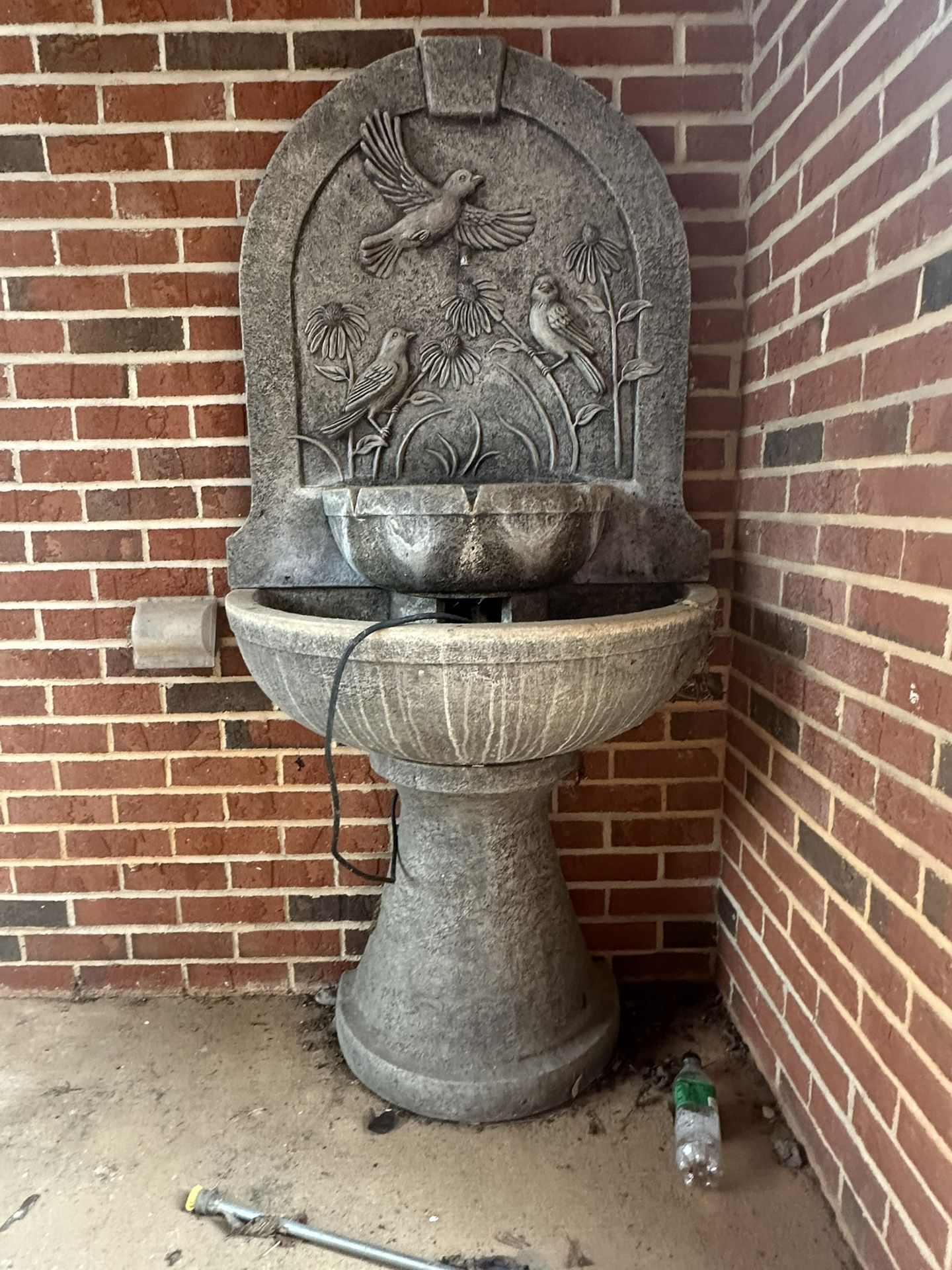 Fountain AS IS $250 or make offer