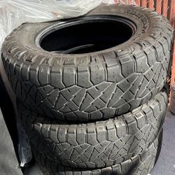 Nitto Ridge Grappler Tires 