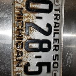 Vintage MICHIGAN 1950 TRAILER License PLATE Tag