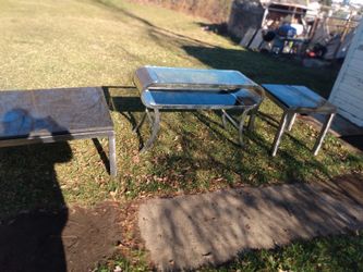 Sofa table and 2 tables