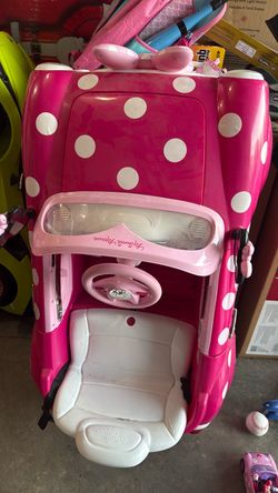 Minnie Mouse car
