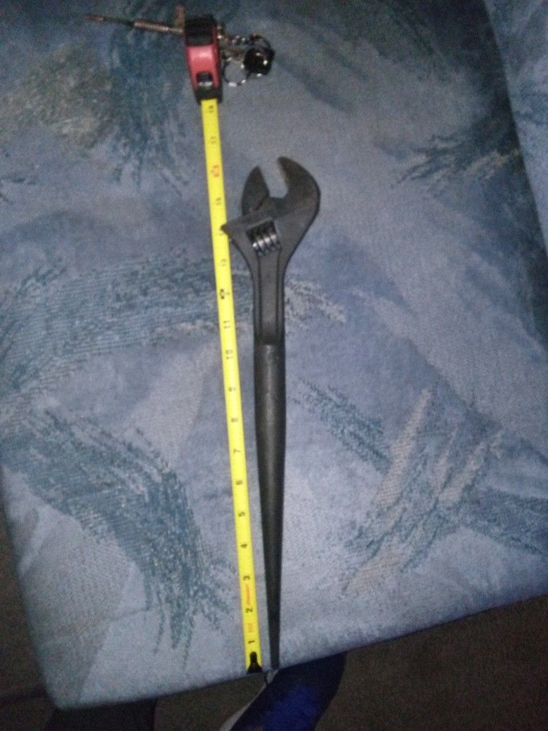 12 Inch Crescent Wrench
