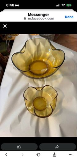 Amber Glass Ruffle Edge Bowl Set