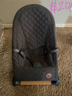 Baby bouncer