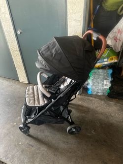 Summer 3D quickclose CS+ Lightweight Stroller
