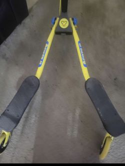 FIXERw A3 Drift Scooter-3 wheels Like NEW, Gently used. $70obo
