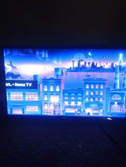 32 Inch Roku TV Headset Bundle