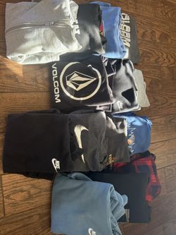 Volcom  -  Nike  -  Other brand