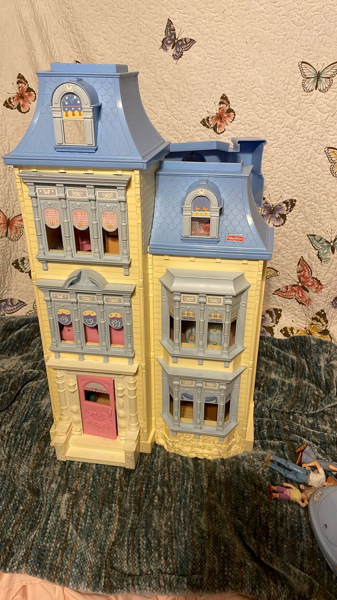 Fisher Price Doll House