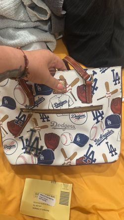 Sports handbag