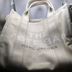 Marc Jacob’s 1984 Tote Bag
