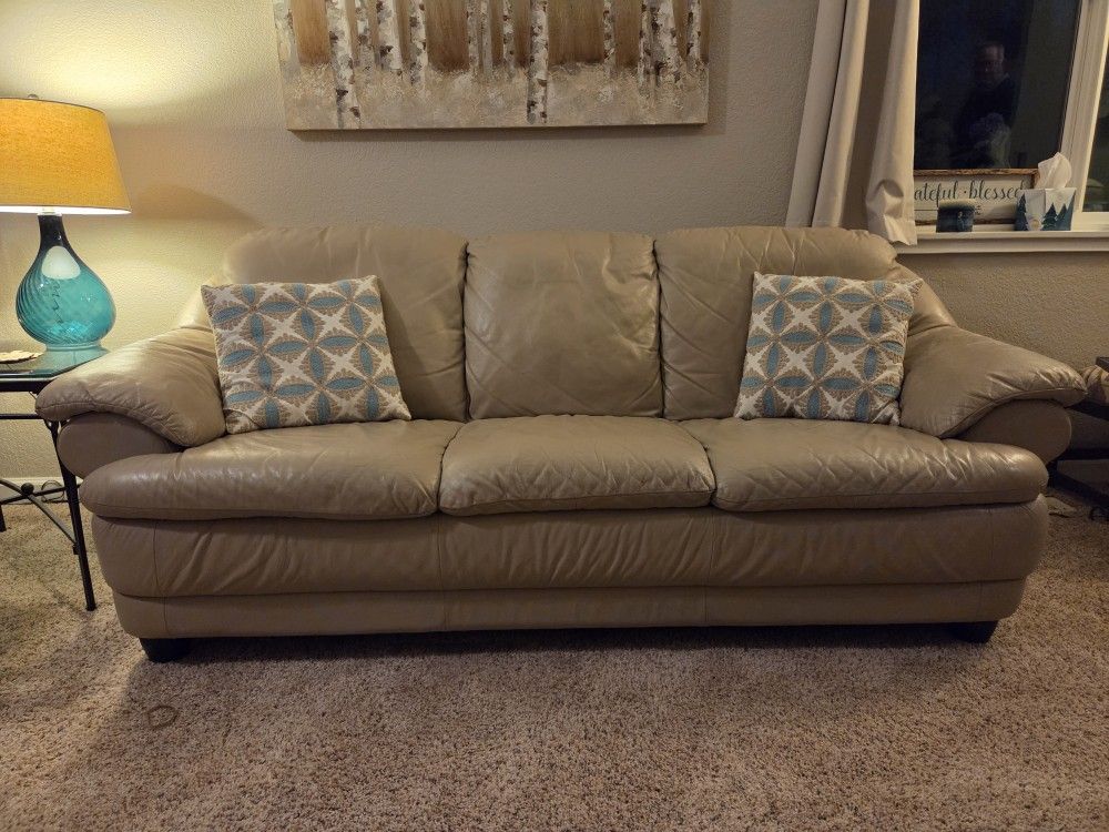 3 Piece Natuzzi Couch Set