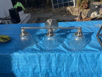 Bathroom Lamp Or Multi use Trio