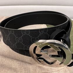 Gucci belt (men’s size 34)
