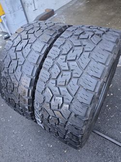 Only 2 used tires Lt33x12.50r20 Toyo AT111 Open Country $180.00 both