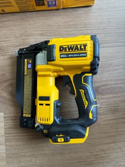 Dewalt atomic 23 gauge pin nail