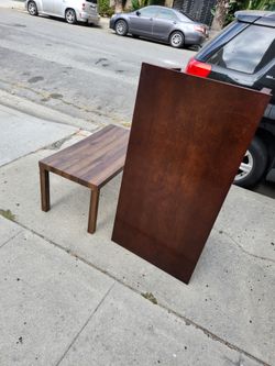 CURB ALERT FREE COFFEE TABLES