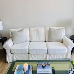 Beautiful  couch for sale I need gone as soon as possible 350 or best offer