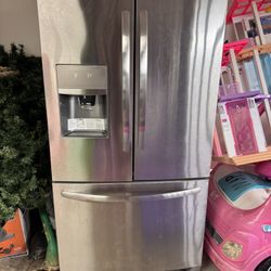 Eventemp Frigidaire (Grey)