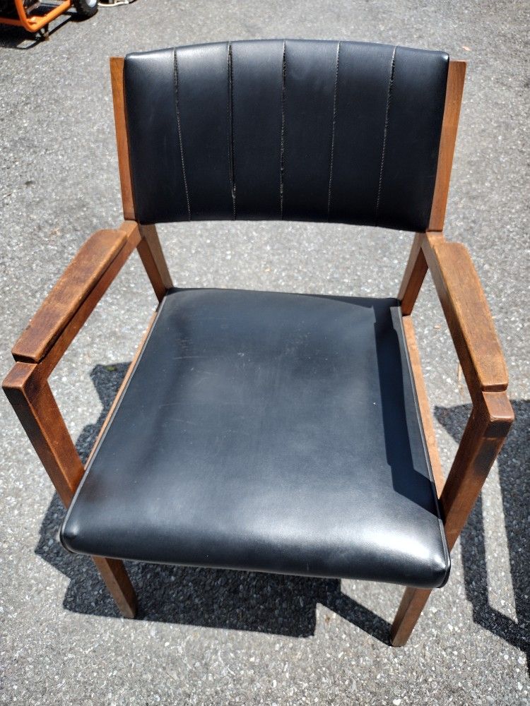 Pair of Wood arm chairs