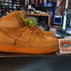 NIKE AIR FORCE 1 HIGH - #(882096 200) - SIZE 10.5
