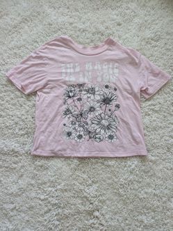 Flower Tee Shirt Size XS