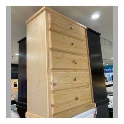 5 drawers dresser / Five drawers dresser