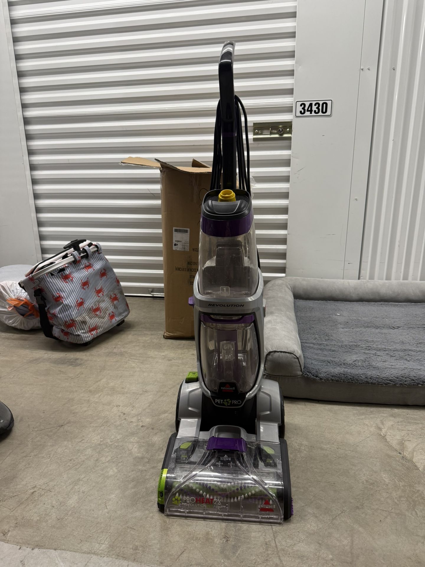 Bissell ProHeat Revolution Pro Carpet Cleaner with Extra Tools - 889-001