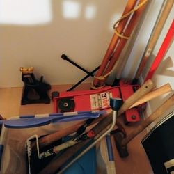 Hand Tools and Stuff 