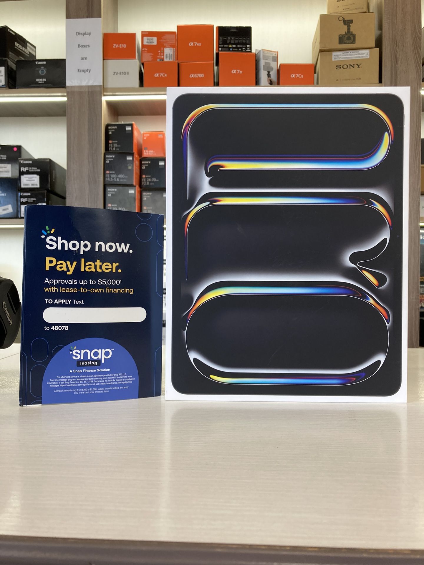 iPad Pro 13 Inch M5 256gb Storage Wi-Fi (Located In Downey, CA)