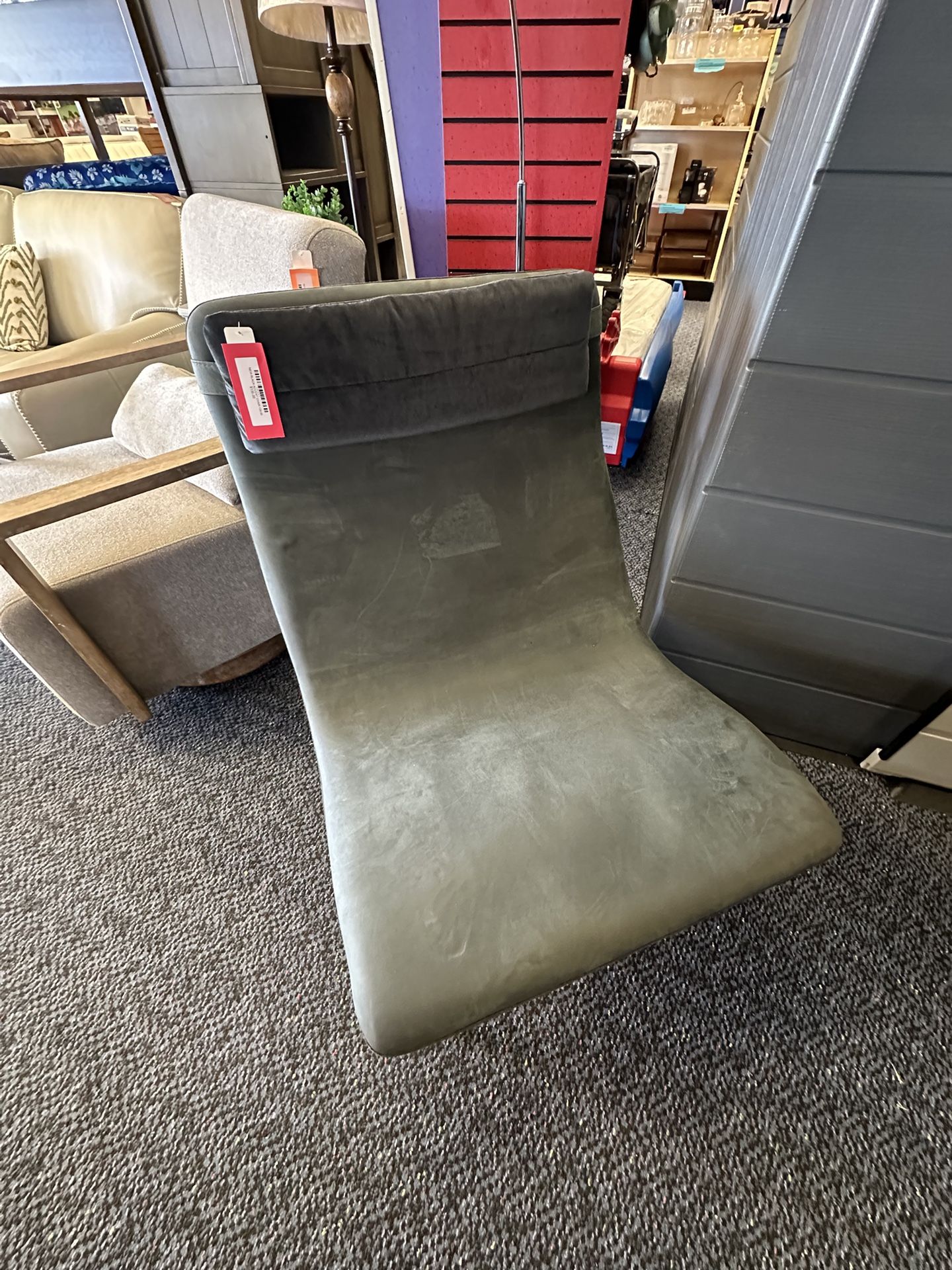 NEW BLACK ACCENT CHAIR