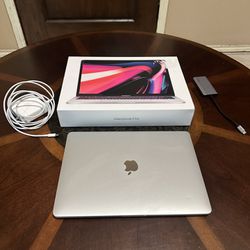 2022 Macbook Pro 13in M2