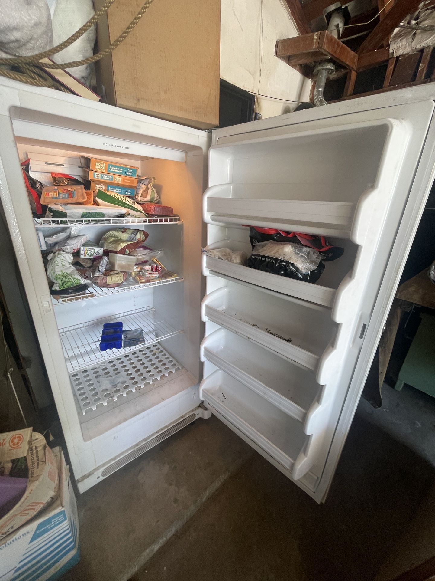 Working Frigidaire Refrigerator
