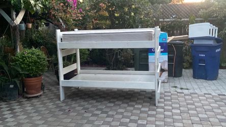 Tween bunk beds