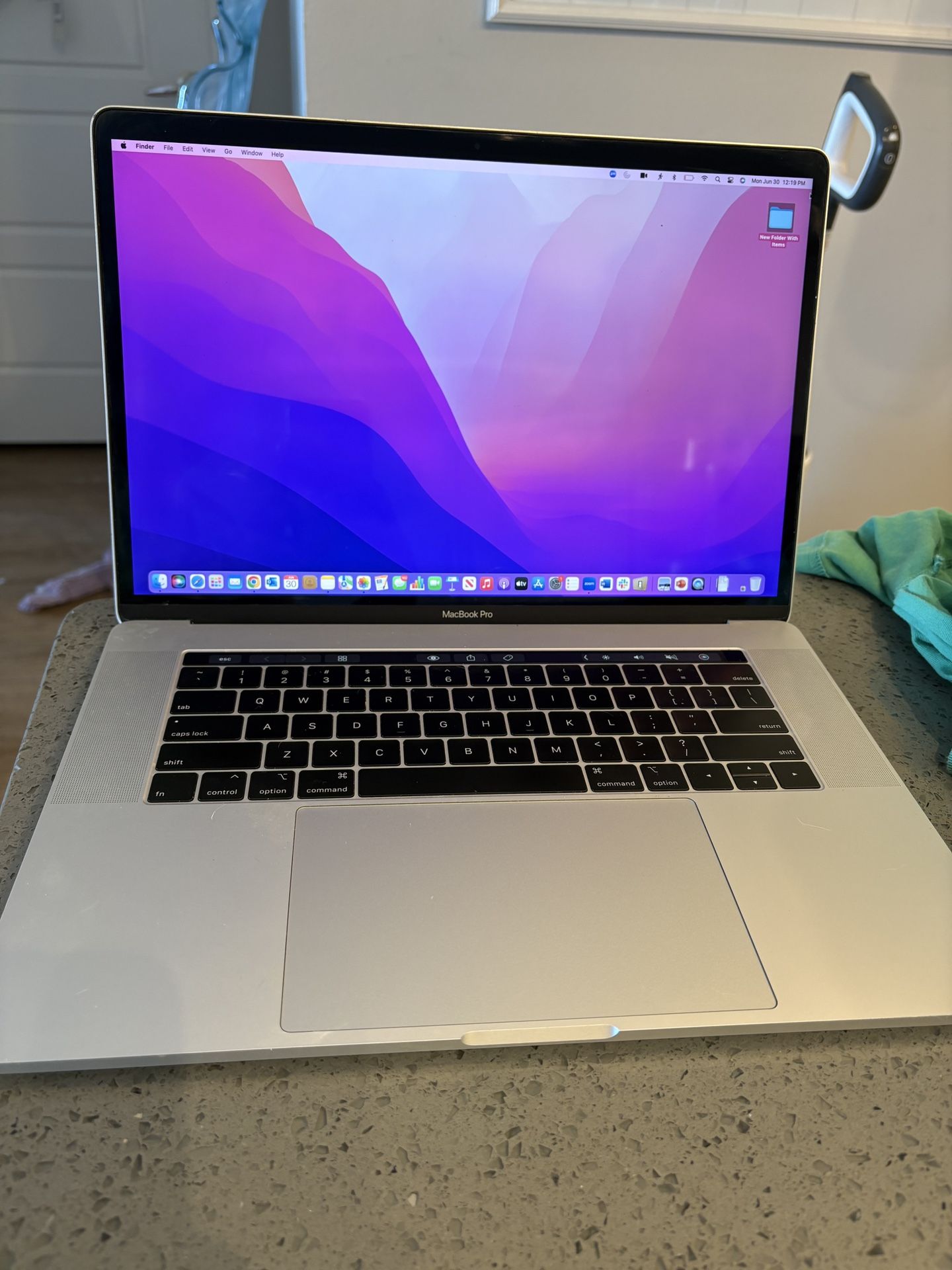 MacBook Pro 2019 15 Inch