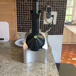 Yonanas Classic Frozen Fruit Soft Serve Maker