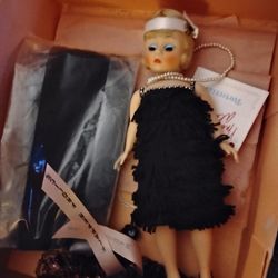 1988 Madam Alexander  Convention Doll
