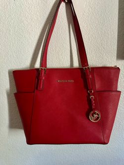 Red Michael Kors Jet Set Item  East West  Zip TopTote One Size , Crimson