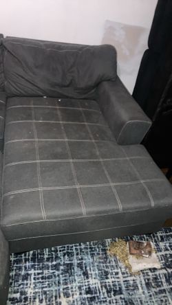 Lounge seat / taking best offers also