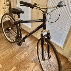 Schwinn Trailway Comfort Cruiser Bike