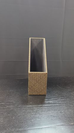 VIA MOTIF Brown Woven Magazine File Holder
