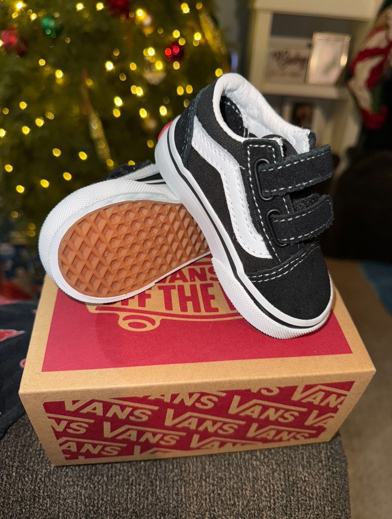 VANS Old Skool V “OFF THE WALL” Size 3 TD