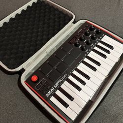 AKAI MPK mini