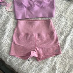 Alo Yoga Set