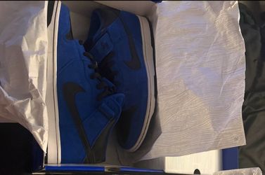 Nike sb mid