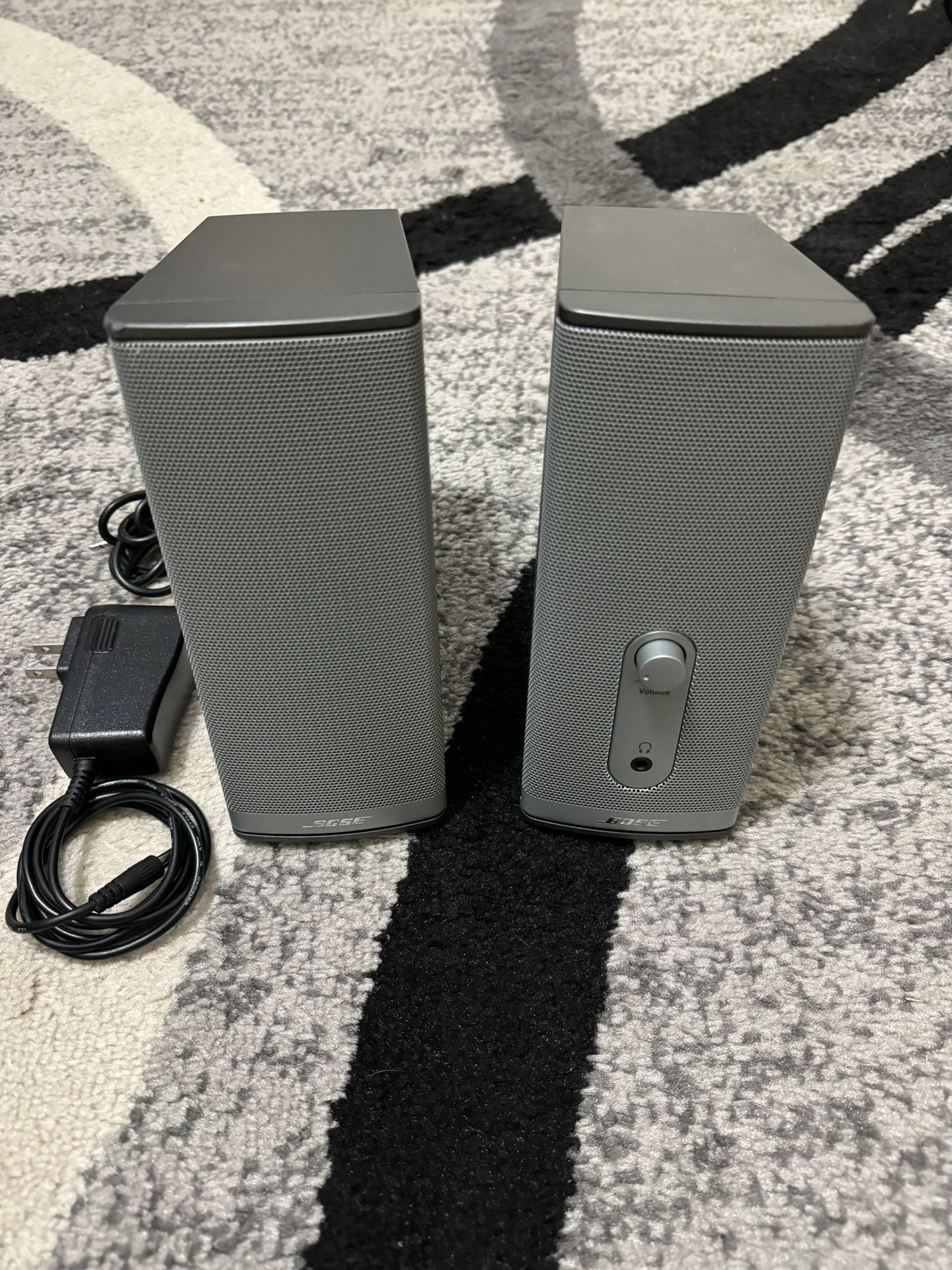 Bose Companion 2 Series II Multimedia Computer Speakers