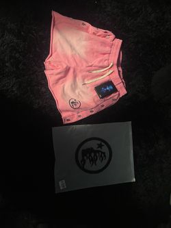 Hellstar pink snap shorts