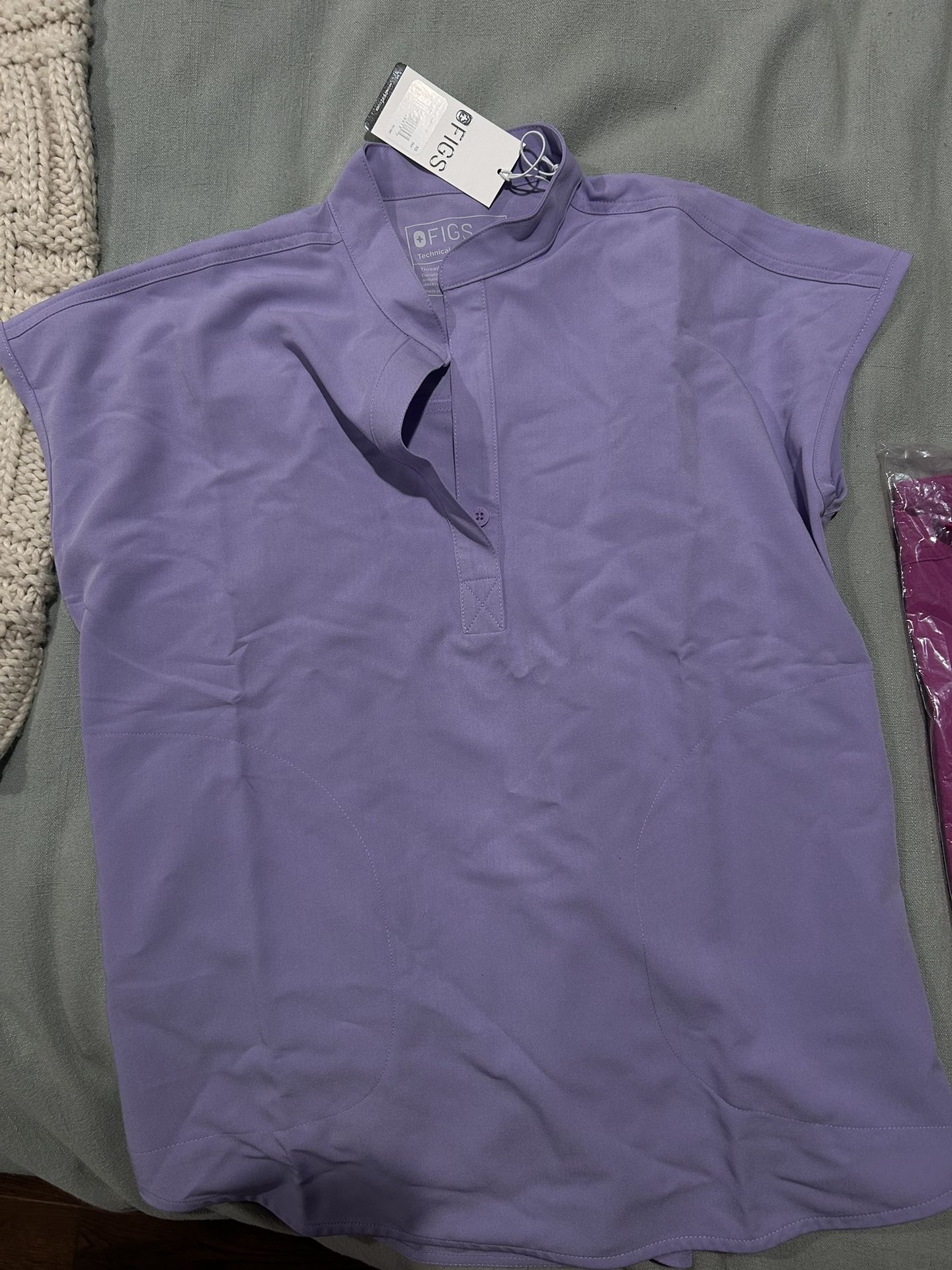 FIGS Rafaela XS Scrub Too Lilac Purple